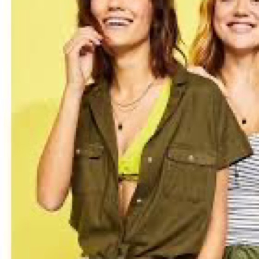 Old navy blouse